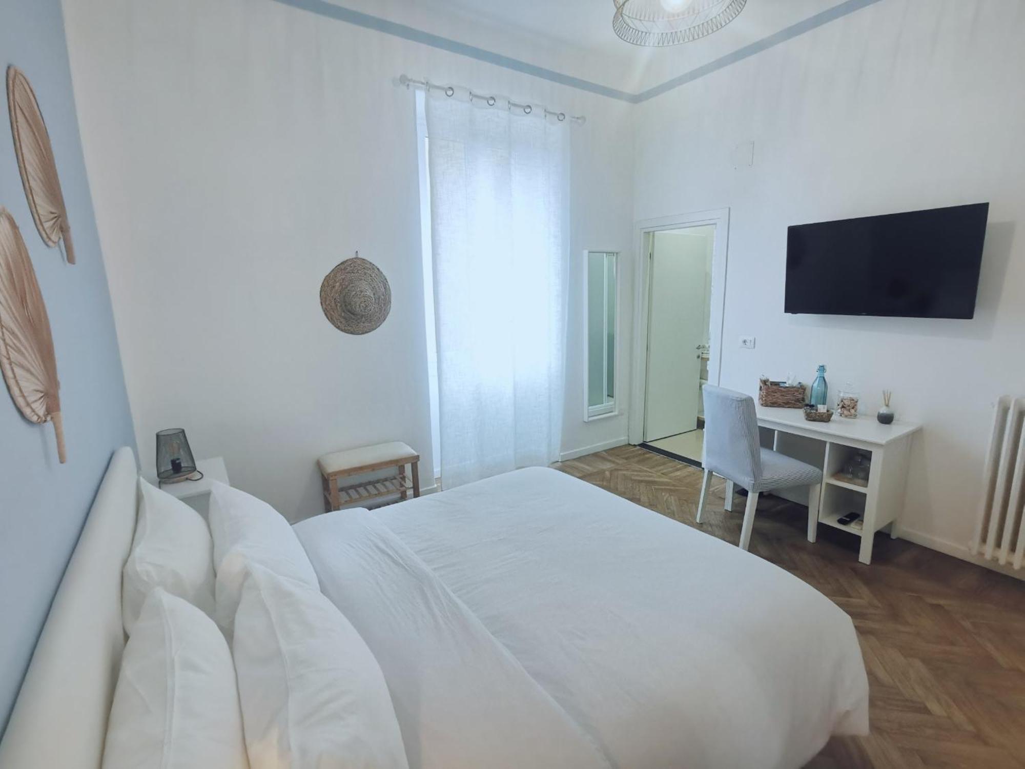 Azzurra Ridi Che Ti Passa Hotel Alassio Buitenkant foto